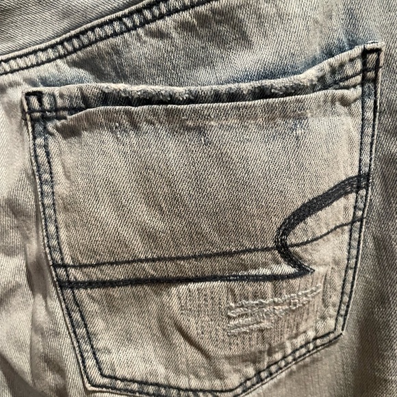 American Eagle Distressed Denim Button Fly Blue Jeans Unique Patched - Picture 4 of 6